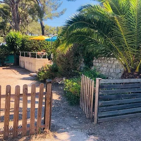 Сasa de vacaciones A 150m De La - Jolie Maisonnette Avec Jardin Et