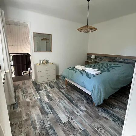 A 150m De La - Jolie Maisonnette Avec Jardin Et